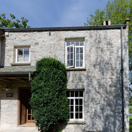 3 Bed In Carr Bank Oc-gl128